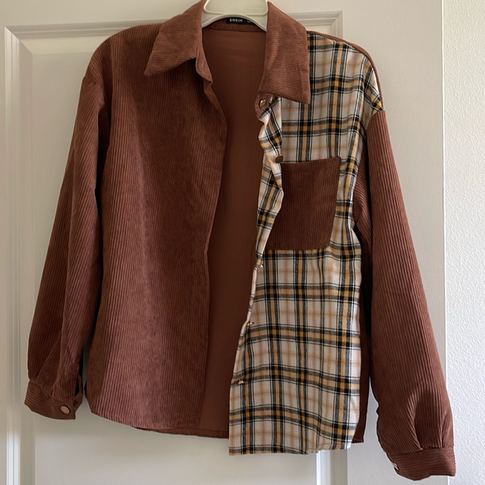 Brown buttoned cardigan